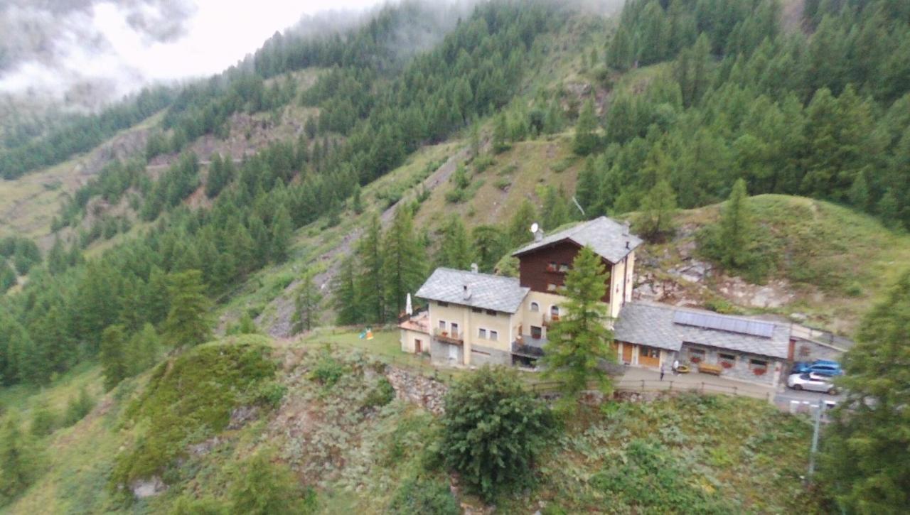 Locanda Lac Place Moulin Bionaz Exteriör bild
